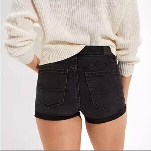 American Eagle Super High Rise Shortie Super Super Stretch Shorts in Black sz 4